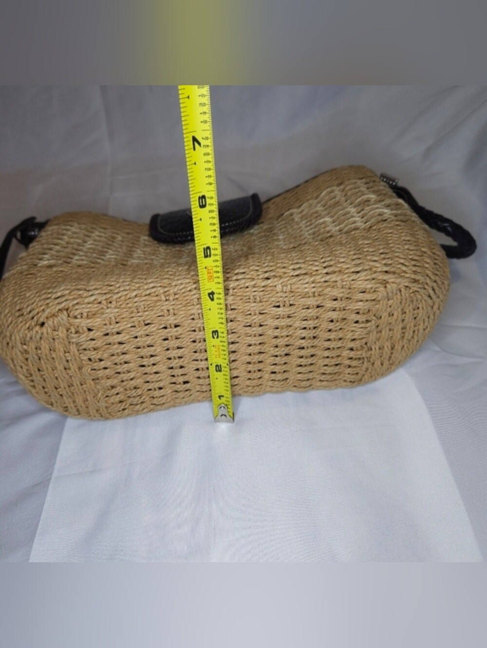 Brighton beige woven straw shoulder Bag black leather trim and a signature - Picture 4 of 12